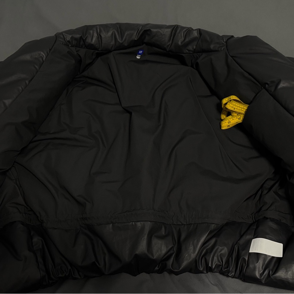 (SOLD) Yeezy Gap Round Jacket (V1) (Black, Medium) - Picture 5 of 11